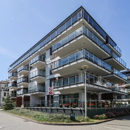 Апартаменты Azure By Baltic *